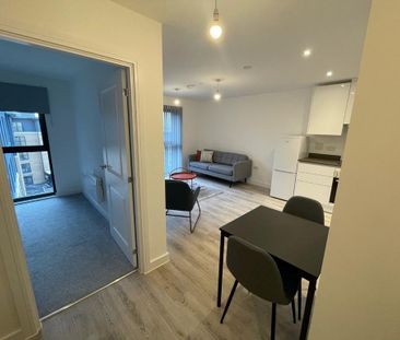 1 bedroom flat to rent - Photo 2