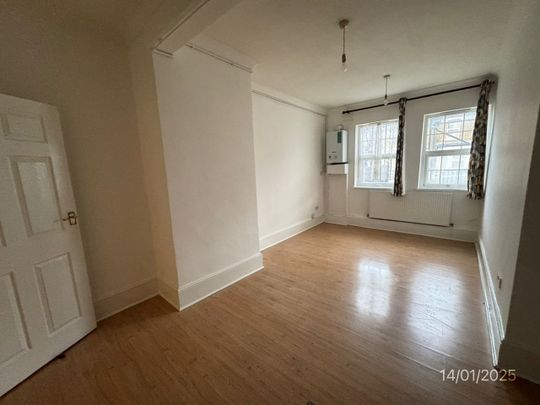 2 Bed Flat, Katherine Road, E7 - Photo 1