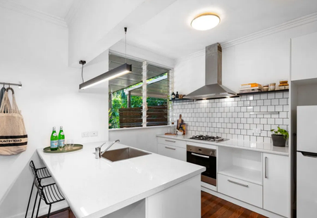 DON'T MISS OUT ON THIS BEAUTIFUL UNIT!! - Photo 4