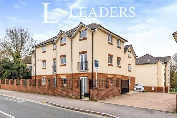 Spire View, Paynes Road, Southampton, SO15 - Photo 1