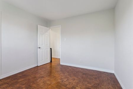 For Lease - 15 Carnation Avenue Unit# 2nd Level, Toronto, Ontario - Photo 2