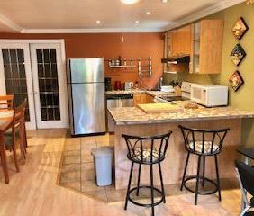 Grand 3 1/2 meublé et équipé (tout inclus) - Photo 3