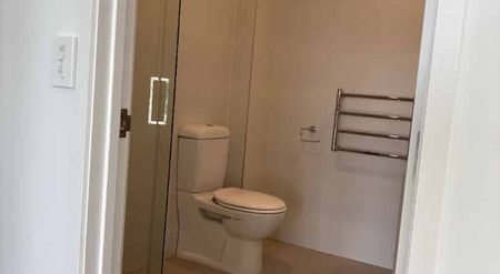 Apartment Living - Photo 2