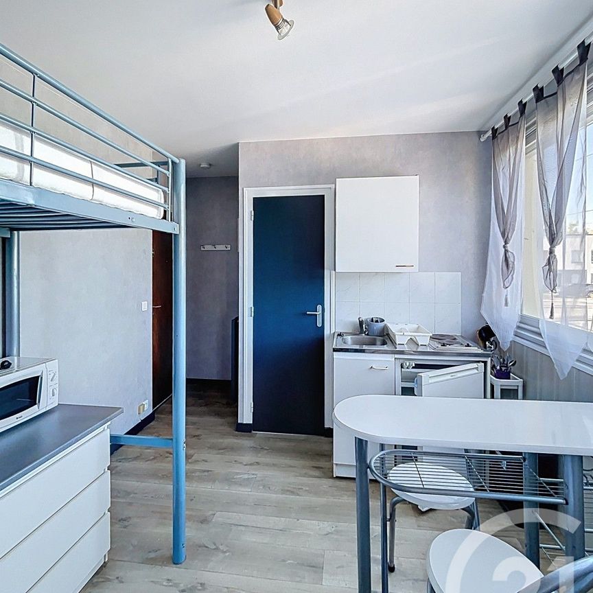 Location Appartement 1 pièce 12m² CLERMONT FERRAND 63000 - Photo 2