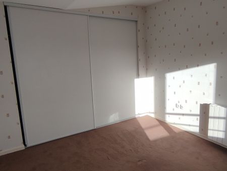 Location Appartement 2 pièces 48m² EPERNAY 51200 - Photo 3