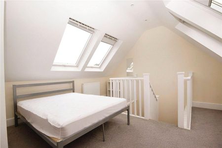 5 bedroom semi-detached house to rent - Photo 3