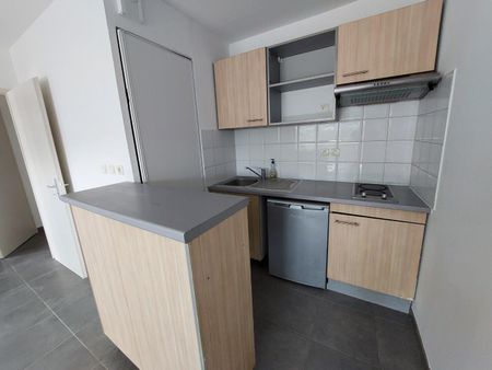location Appartement T2 DE 43.5m² À GRABELS - Photo 4