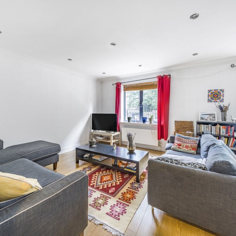 Manor Gardens, Holloway, London, N7 - Photo 1