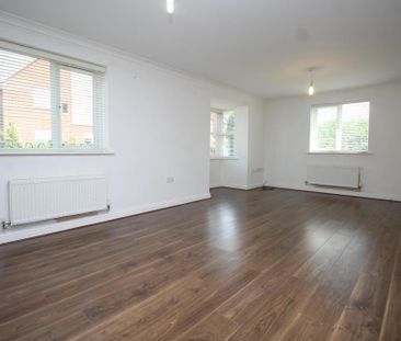 5 bedroom detached house to rent - Photo 4