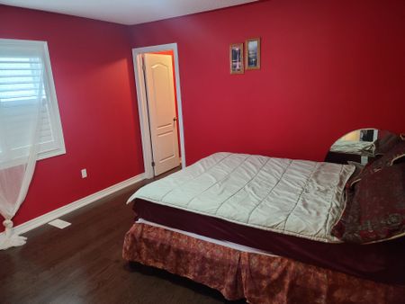 For Lease - 1688 Finkle Drive, Oshawa, Ontario - Photo 3