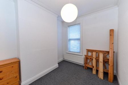 30 Haypark Avenue, Belfast, BT7 3FE - Photo 3