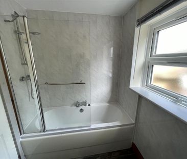 2 bedroom terraced house to rent - Photo 6