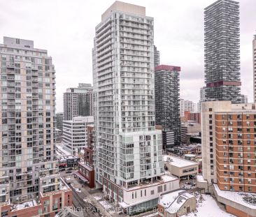 33 Helendale Avenue #1806 - Photo 4