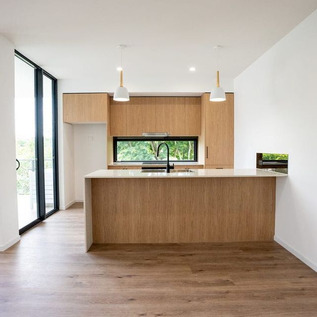 WELL DESIGNED APARTMENT - Photo 1