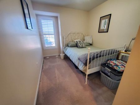 For Lease - 68 Lathbury Street, Brampton, Ontario - Photo 2