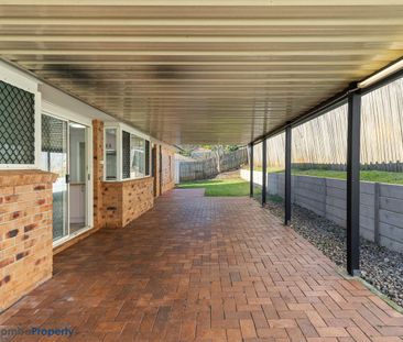 WELL PRESENTED FAMILY HOME AWAITS! - Photo 5