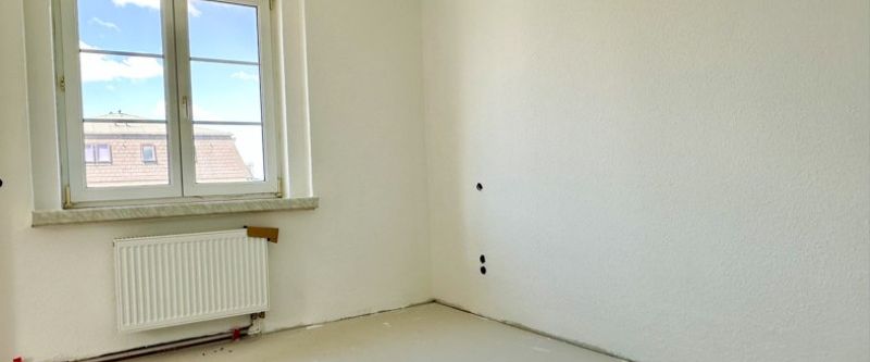 Komplett neu sanierte 2-Raum-Wohnung auf der Adam-Ries-Straße in Annaberg!! - Foto 1