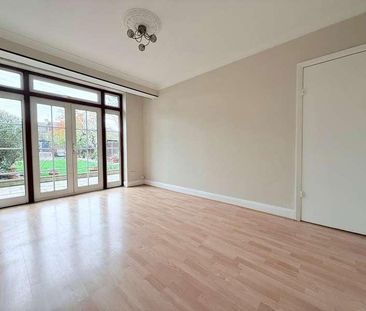 Surbiton, Surrey, KT6 - Photo 1