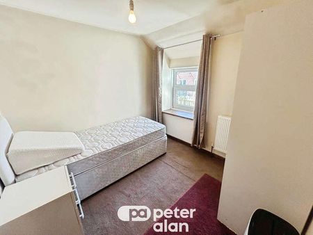 Queens Road, Skewen, Neath, SA10 - Photo 3