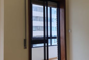 Apartamento T3 situado na zona residencial da Forca, em Aveiro.