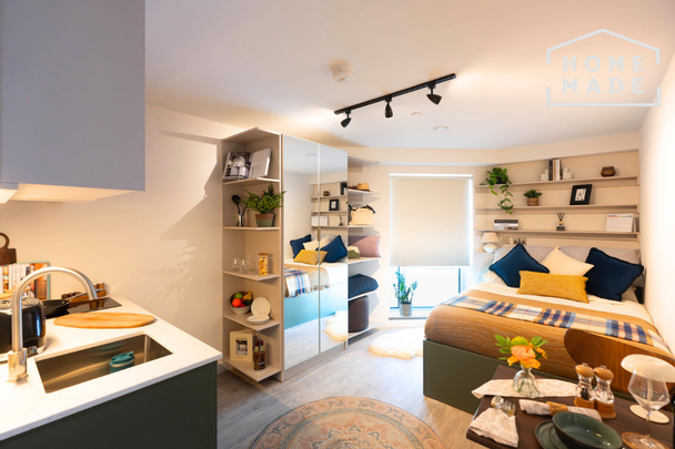 Studio to rent - Photo 1