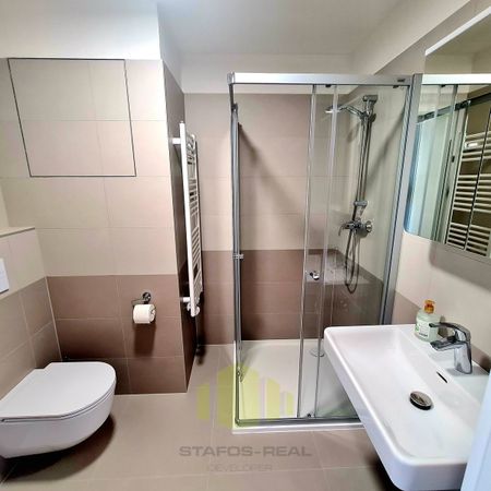 Pronájem bytu 1+kk a garsoniéry 34 m² - Fotografie 5