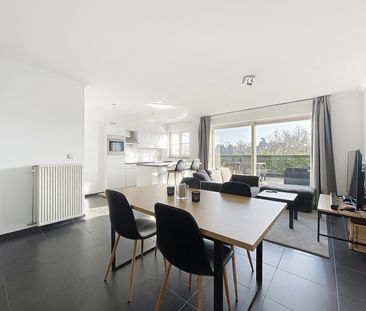 Rustig gelegen app met ruim terras en garagebox - Foto 1