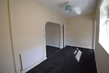 3 bedroom terraced house to rent - Photo 3