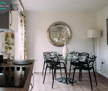 3 bedroom detached house to rent - Photo 3