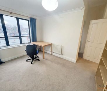 2 bedroom property to rent - Photo 4