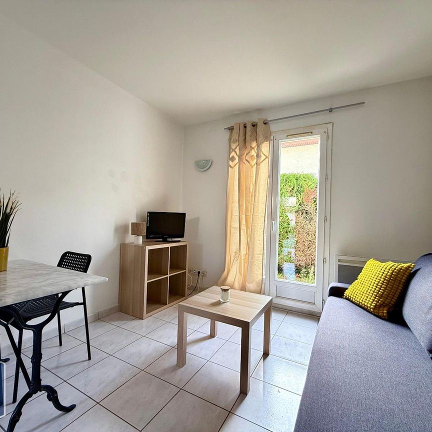 Location Appartement 1 pièce 19m² JOUE LES TOURS 37300 - Photo 1