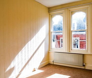 4 bedroom maisonette to rent - Photo 1
