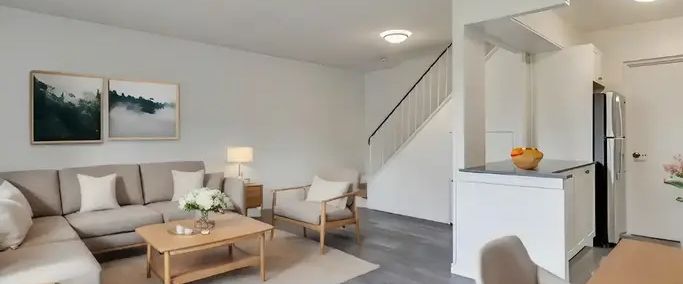 Elder Gardens | 7555 Goreway Drive, Mississauga - Photo 1