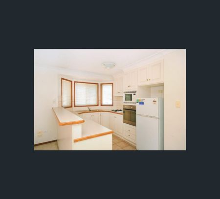 11/484 West Street, Darling Heights, Qld 4350 - Photo 5