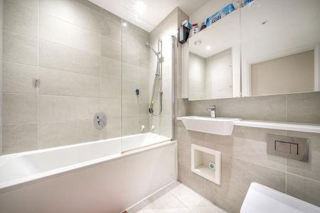 1 bedroom flat to rent - Photo 5