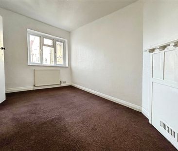 1 bedroom apartment to rent Rectory Road, Worthing, West Sussex, BN14 - Photo 5