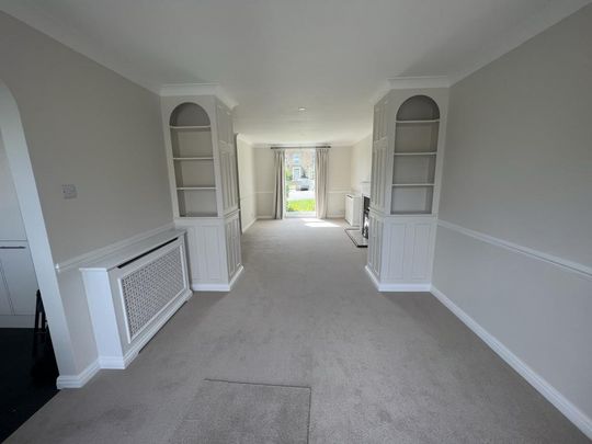2 bedroom terraced house to rent - Photo 1
