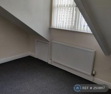 4 bedroom end of terrace house to rent - Photo 6