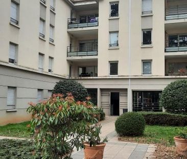 Location Appartement 2 pièces 55m² TASSIN LA DEMI LUNE 69160 - Photo 6