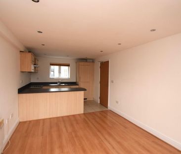 2 bedroom apartment to rent - Photo 6