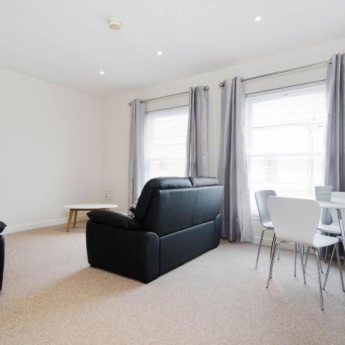 11 Mill Road, Saintfield, Ballynahinch, BT24 7FF - Photo 1