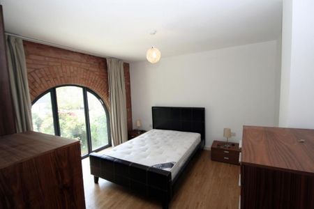 2 bedroom apartment to rent - Photo 4