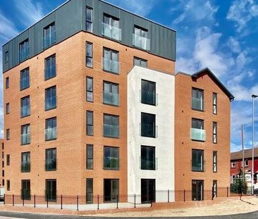 2 Bed Penthouse, Cross Green Lane, LS9 - Photo 1