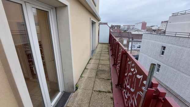 location Appartement F3 DE 70.2m² À AUBERVILLIERS - Photo 1