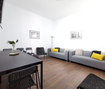 Double room in Preciados, Madrid - Photo 4