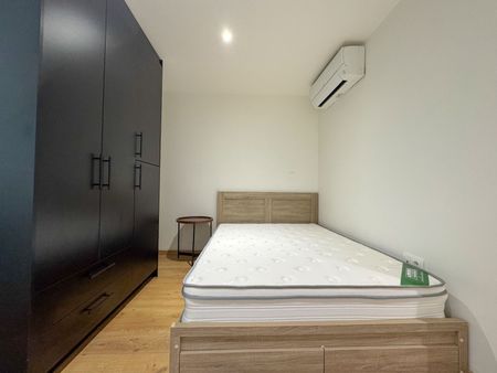 Studio/Γκαρσονιέρα για ενοικίαση Χρυσάκη (Καλλιθέα) - Φωτογραφία 4