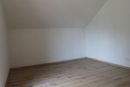 Mietwohnung 3 Zimmer - Photo 2