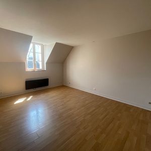 Location appartement 1 pièce, 35.00m², Onzain - Photo 2