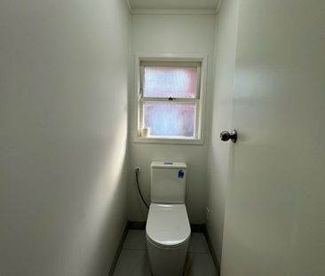 Fully Renovated Two Bedroom at Lake Road - Photo 6