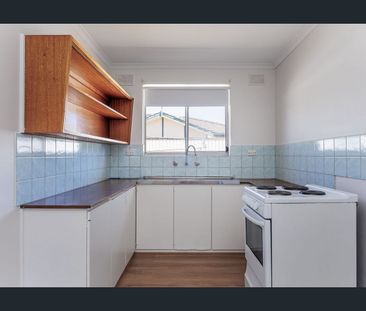 Recently Renovated Unit - Photo 6